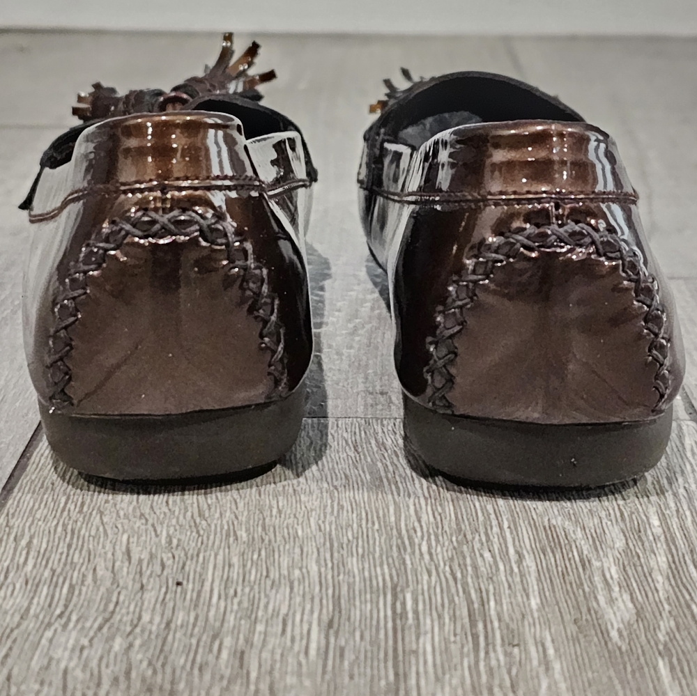 Stuart Weitzman Bronze Metallic Patent Leather Po… - image 7